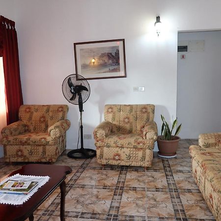 Elegant Rays Apartment- Golf Course , Grenada 格兰德 外观 照片