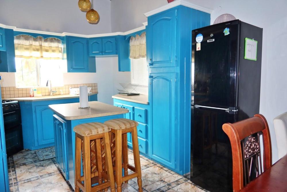 Elegant Rays Apartment- Golf Course , Grenada 格兰德 外观 照片